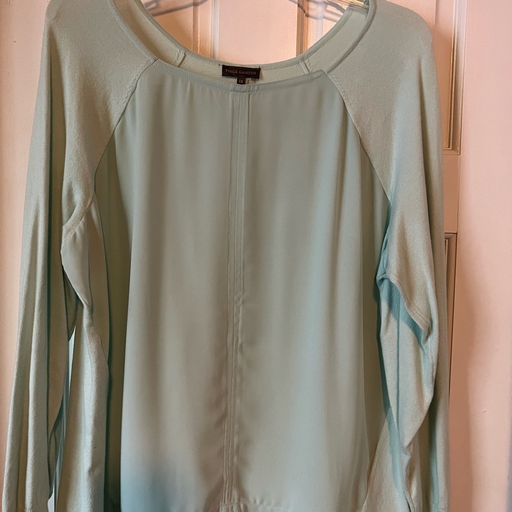 Green Blouse with Long Sleeves and Relaxed Fit